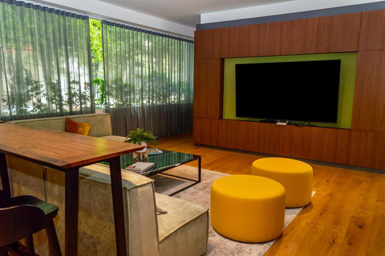Mi Zona Lodging Condesa メキシコシティ エクステリア 写真