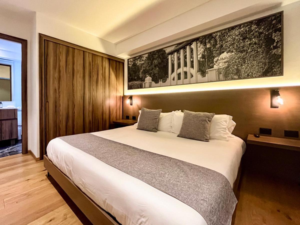Mi Zona Lodging Condesa メキシコシティ エクステリア 写真